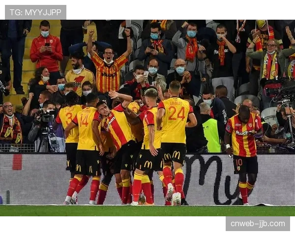 朗斯高效反击成功率冠绝法甲 成打破巴黎垄断关键